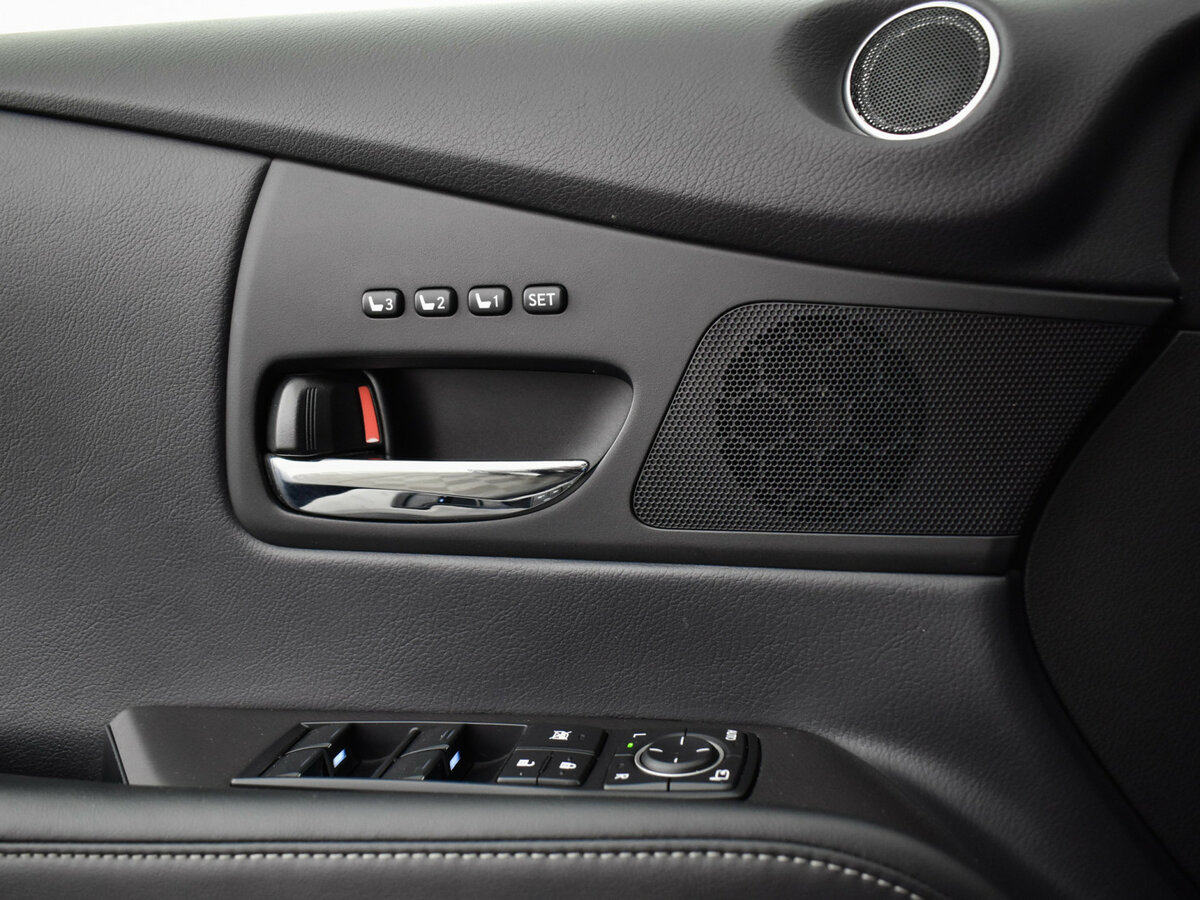 Купить Lexus RX 350 III Рестайлинг, 2012, 133 130 км, фото №17