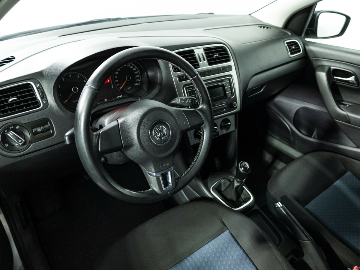 Купить Volkswagen Polo V, 2013, 107 000 км, фото №11