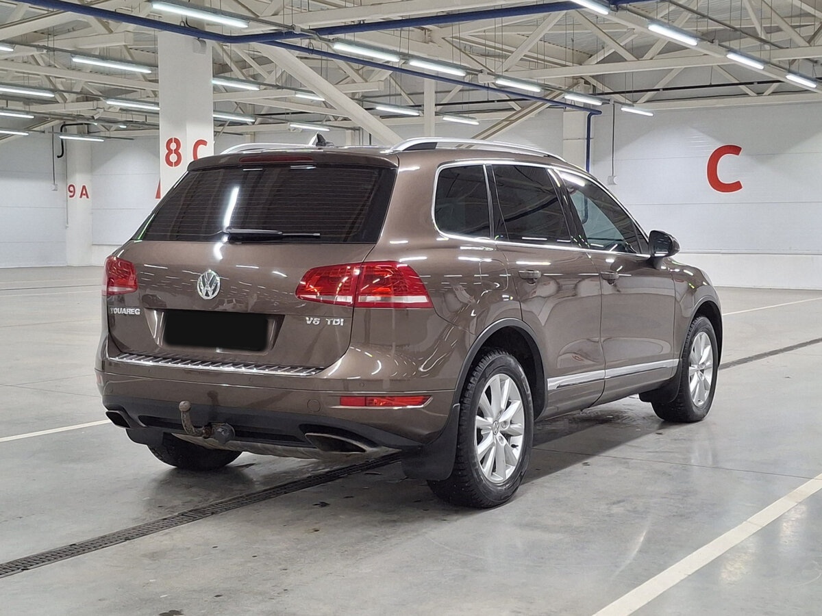 Купить Volkswagen Touareg II, 2013, 300 608 км, фото №5