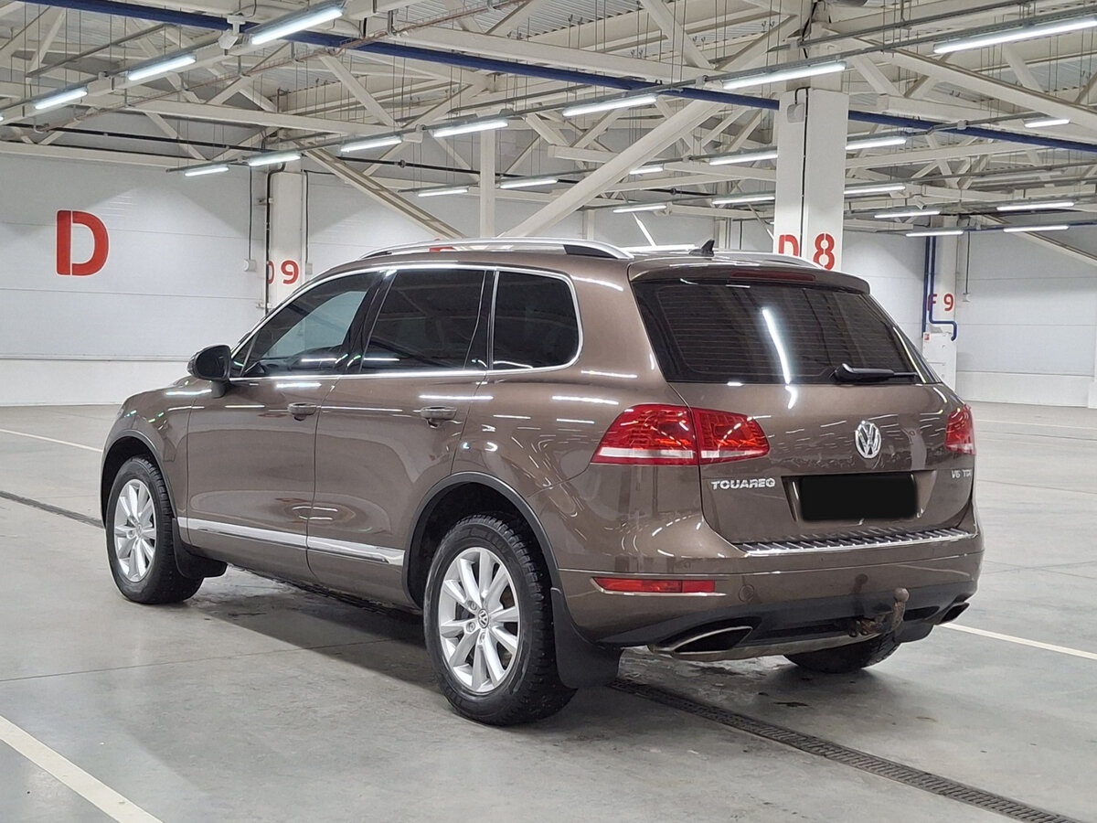 Купить Volkswagen Touareg II, 2013, 300 608 км, фото №7